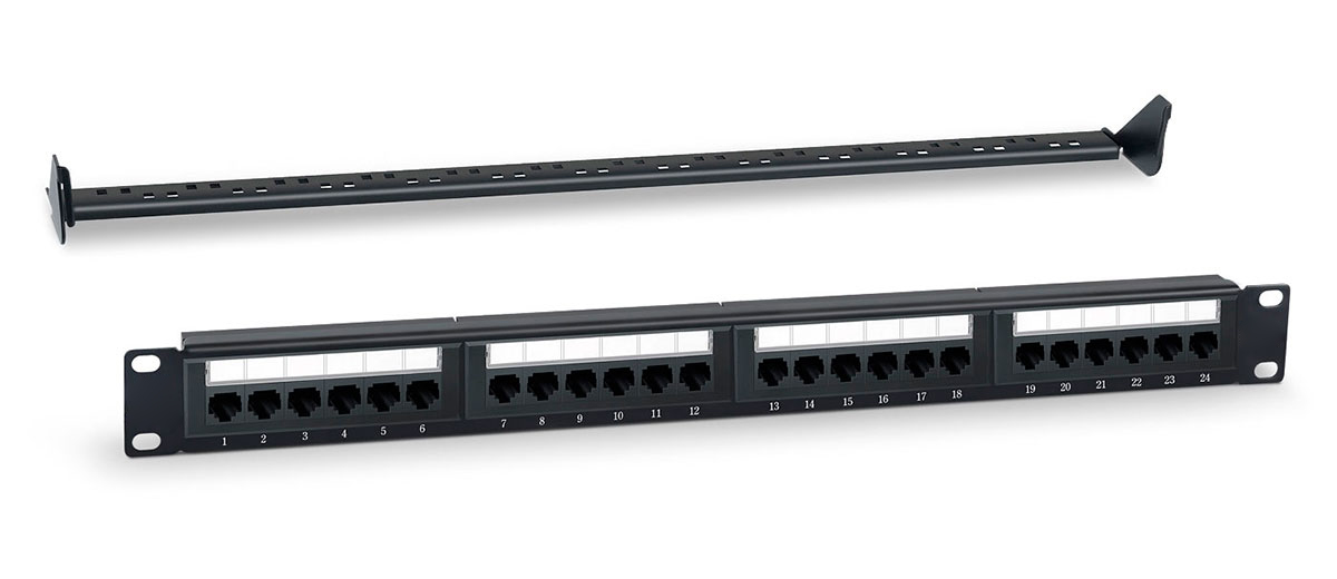 Патч-панель WRline [ WR-PL-24-C5E-D ] 19" (1U), 24 порта RJ-45, категория 5e, Dual IDC, с задним кабельным организатором, цвет черный